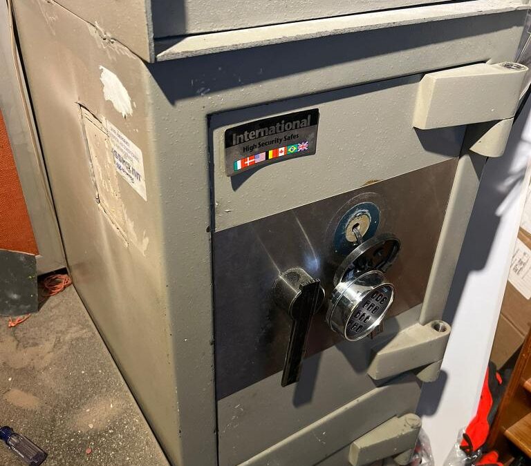 Safe Lock Repair Sherman Oaks