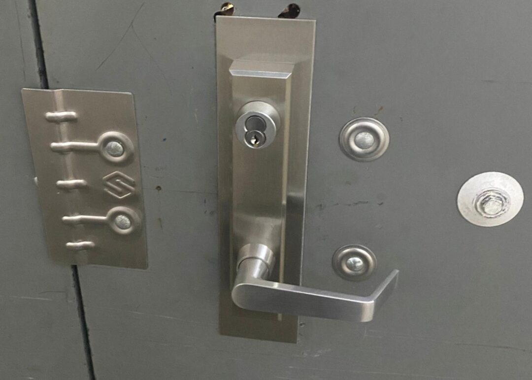 Commercial Locksmith Service N Hill St, Los Angeles