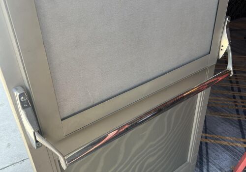 Commercial Locksmith Amestoy Ave, Encino, CA