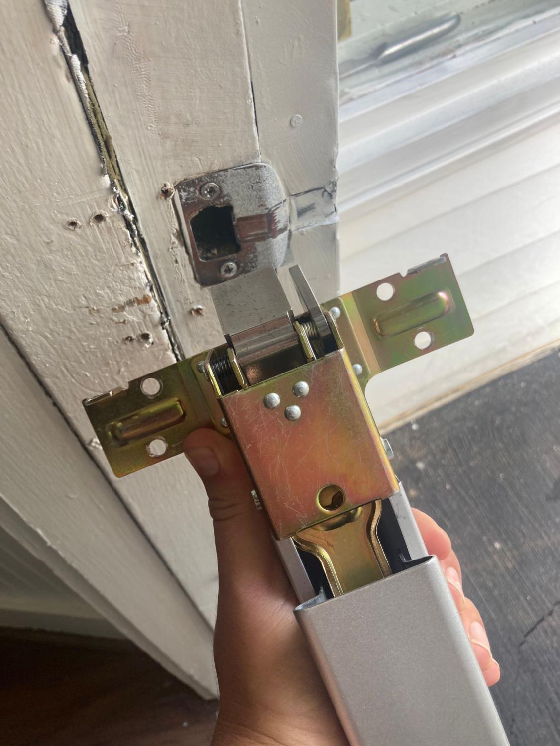 Emergency Locksmith Locksmith Services 24 Hour Locksmith Commercial Locksmith Commercial Door Locksmith Benefit St, Sherman Oaks, CA