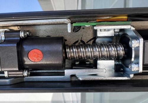 Commercial Door Locksmith Wilshire Blvd, Beverly Hills, CA