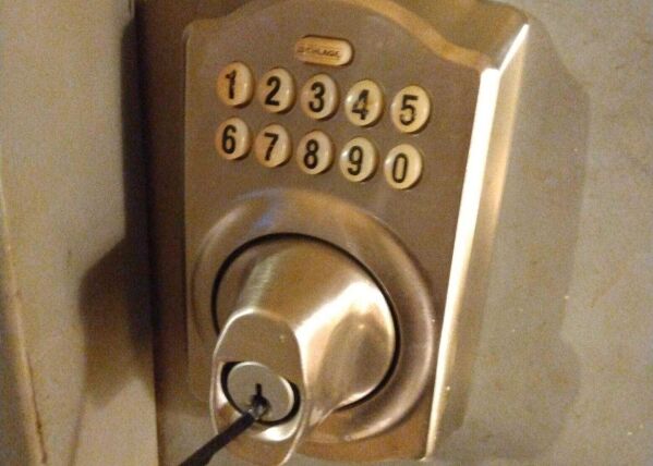 Residential Lockout Service N Rexford Dr, Beverly Hills, CA